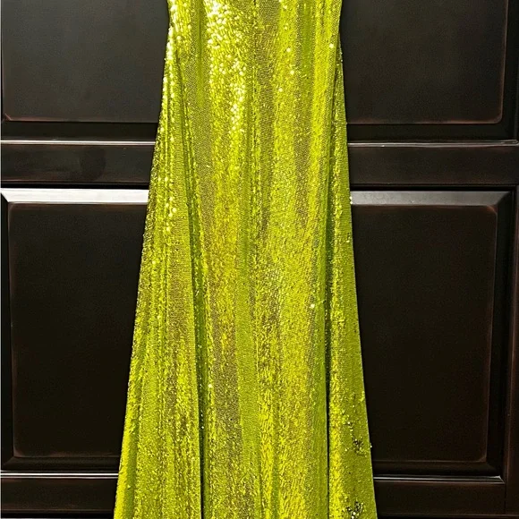 Halston Heritage | Dresses | Halston Heritage Vibrant Green Sequin Dress | Poshmark Halston Heritage | Dresses | Halston Heritage Vibrant Green Sequin Dress | Poshmark